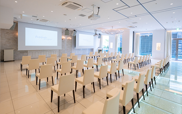 ご希望に沿ったレイアウトに対応。
目的に応じた自由な会場づくり